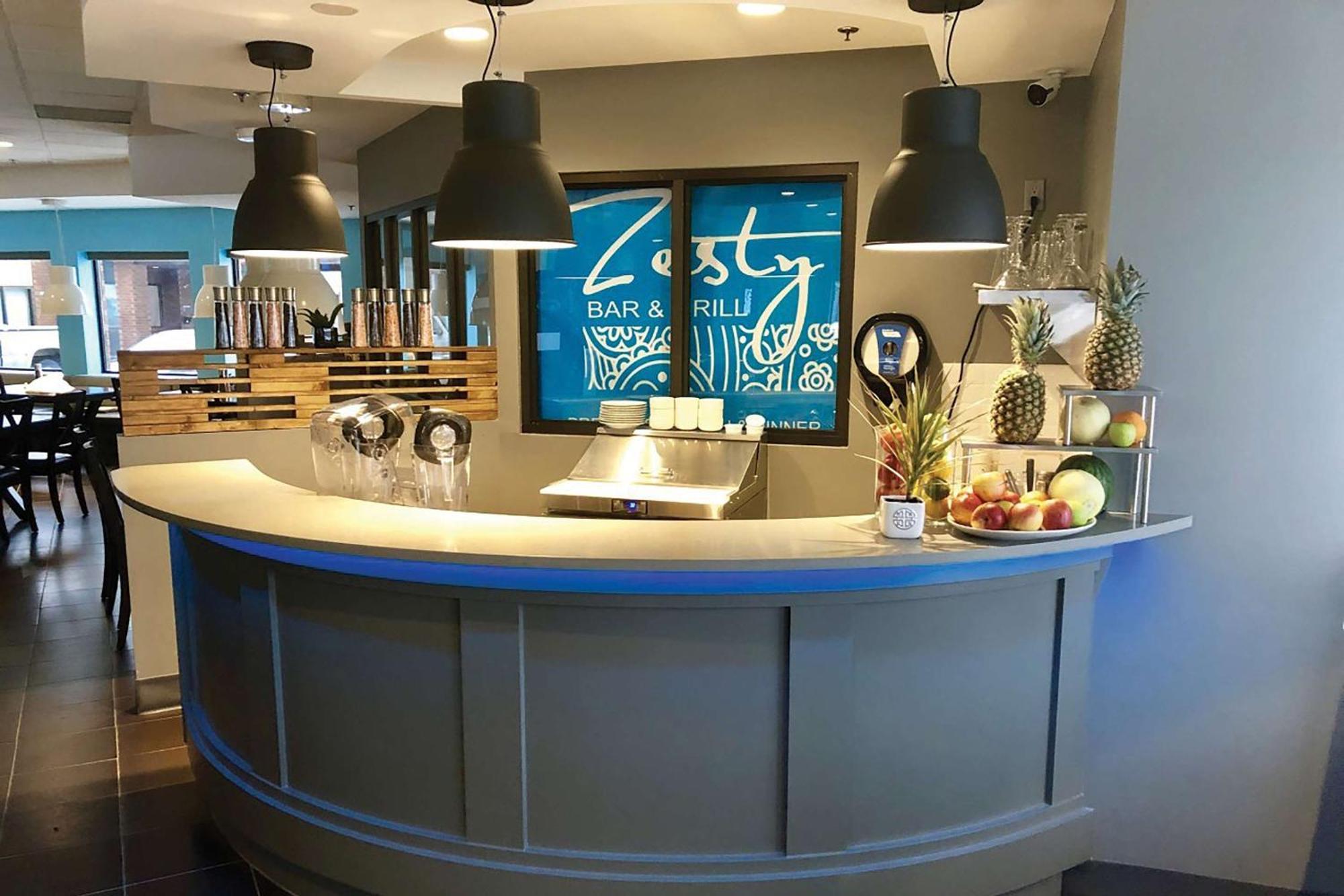 אדמונטון Comfort Inn West מראה חיצוני תמונה