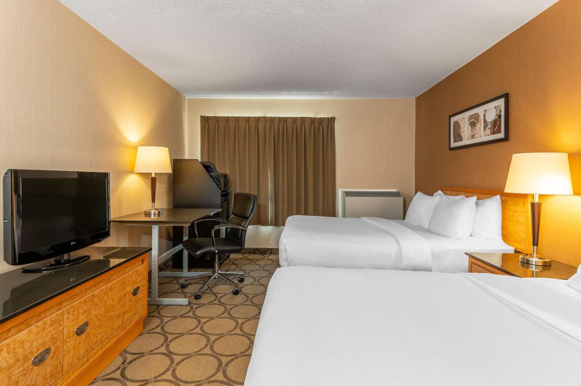 אדמונטון Comfort Inn West מראה חיצוני תמונה