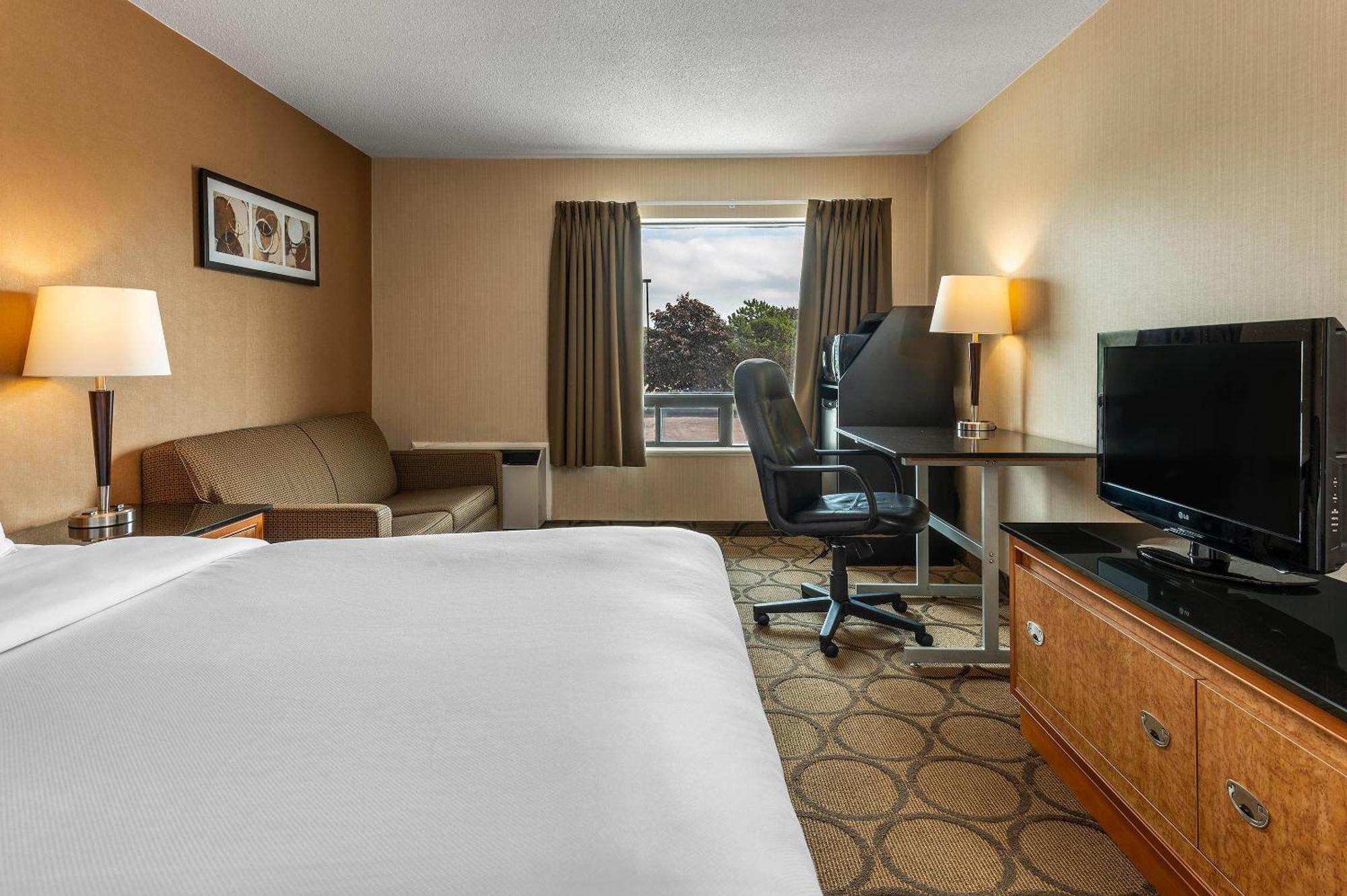 אדמונטון Comfort Inn West מראה חיצוני תמונה