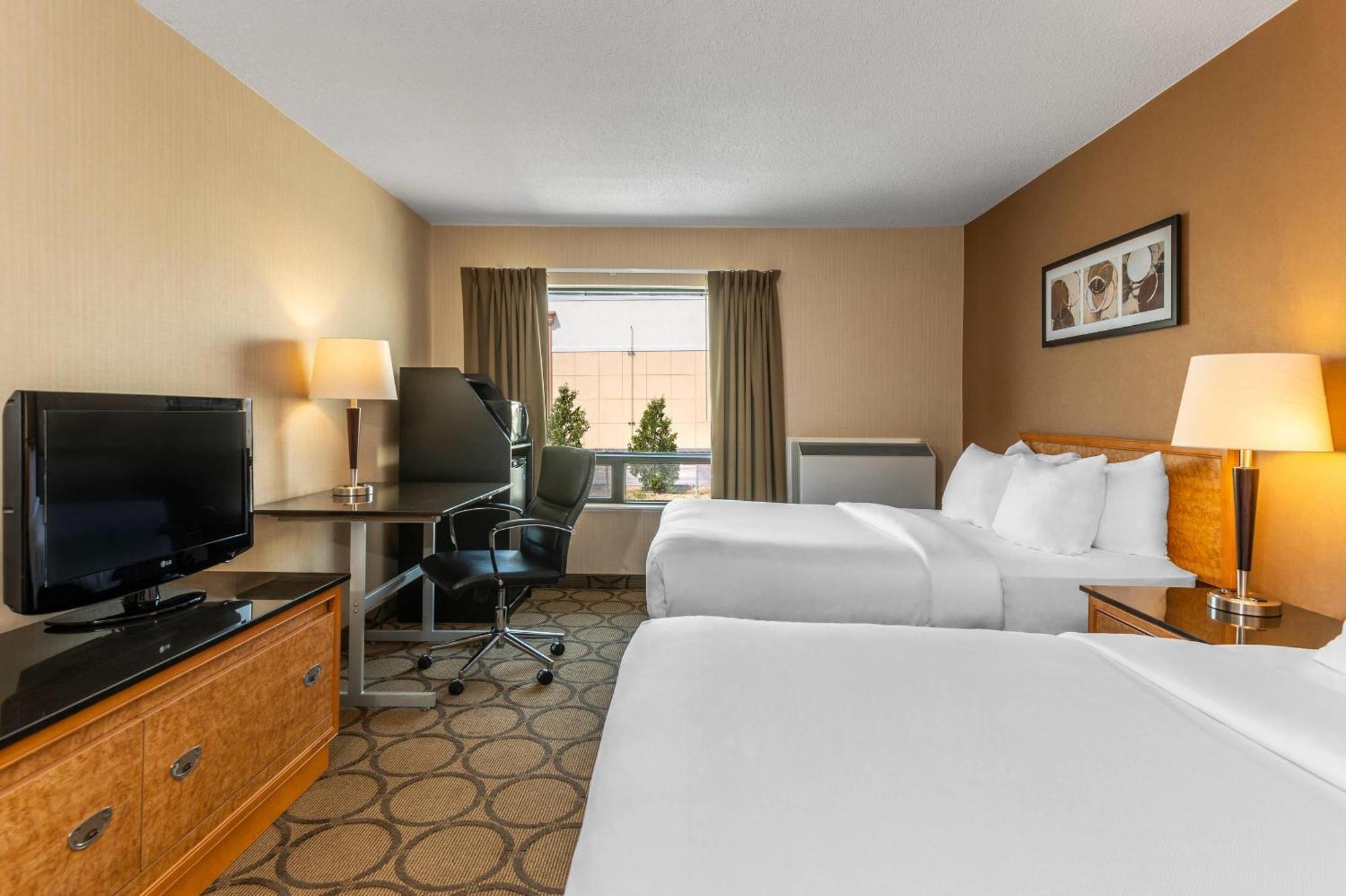 אדמונטון Comfort Inn West מראה חיצוני תמונה